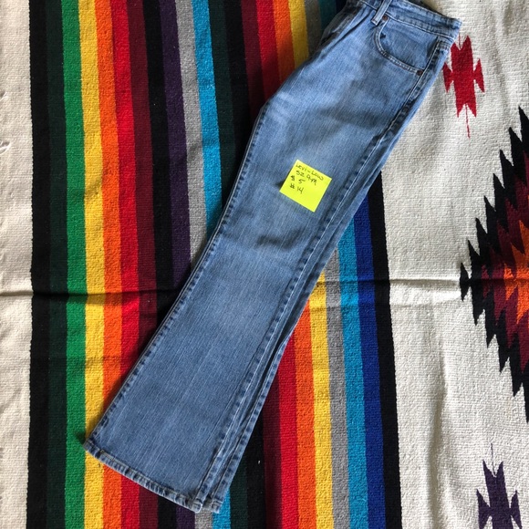 Bundles - Picture 2 of 6